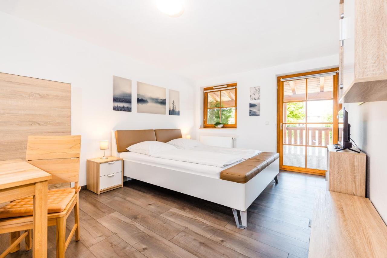 Der Bradler Bed and Breakfast Ebhausen Εξωτερικό φωτογραφία